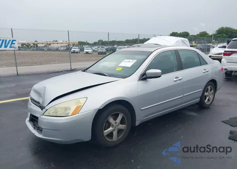 2004 Honda Accord 2.4 Ex z USA, uszkodzony, nr VIN 1HGCM56654A014620